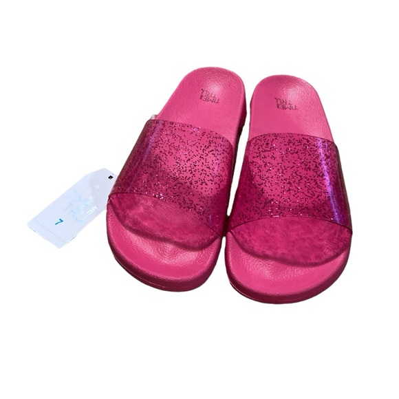 Time And Tru Glitter Slide Sandals - Picture 4 of 11